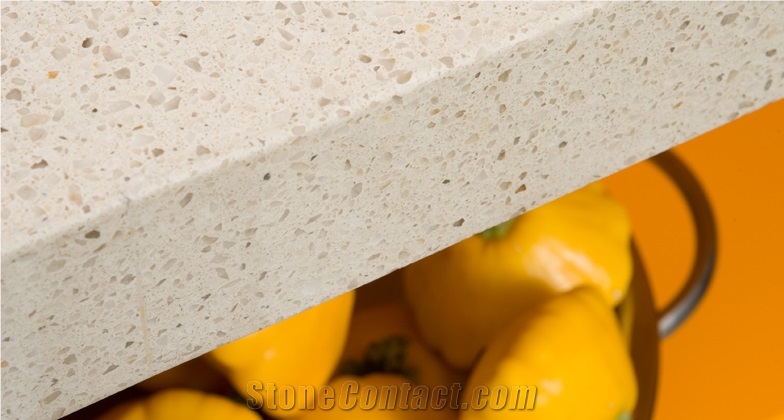 Man-Made Quartz Stone Solid Color Directly from China Manufacturer at Cheap Prices Standard Size 3000*1400mm and 3200*1600mm with Thickness 12/15/20/25/30mm