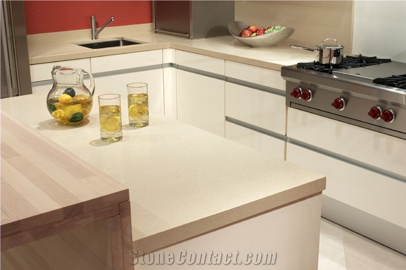Man-Made Quartz Stone Solid Color Directly from China Manufacturer at Cheap Prices Standard Size 3000*1400mm and 3200*1600mm with Thickness 12/15/20/25/30mm