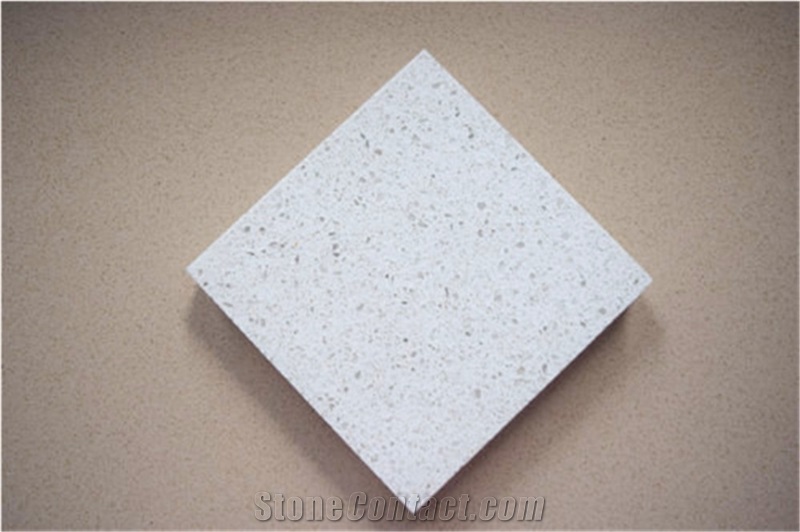 Solid Color Quartz Stone Slab&Tile for Work Tops Table Top Directly from China Manufacturer at Competitive Prices Standard Size 3000*1400mm and 3200*1600mm with Thickness 12/15/20/25/30mm