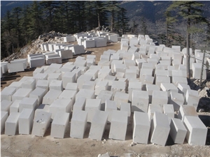 Crema Cloudy Limestone Blocks, Beige Limestone Turkey Blocks