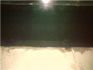 Absolute Black Granite Slabs, Black India Granite Tiles & Slabs