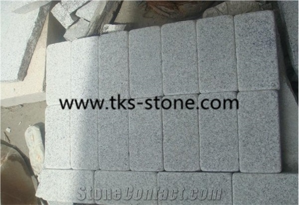 G603 Granite Cobblestone,Silver Grey Tumbled Cobblestone，Padang White Cubestone,Sesame White Cobblestone,Grey Granite Landscaping Stone Cobble Stone