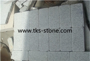 G603 Granite Cobblestone,Silver Grey Tumbled Cobblestone，Padang White Cubestone,Sesame White Cobblestone,Grey Granite Landscaping Stone Cobble Stone