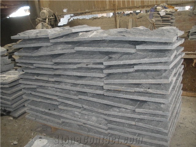 G654/Padang dark mushroom stone