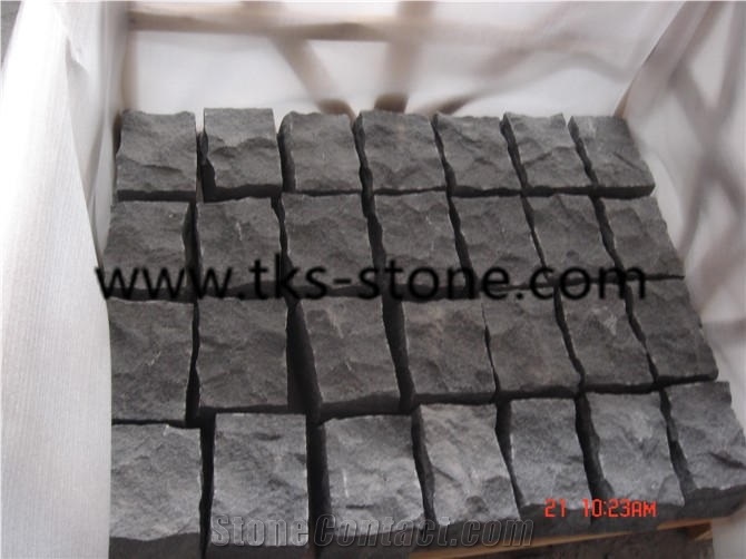 G654,Padang Dark,Sesame Black,China Dark Grey,China Impala Granite Paving Stone,Cube Stone.Cobble Stone