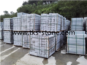 Light Grey Granite Kerbstone, Sawn Cutted Granite Kerbstone Roadstone,Sesame White Granite 6sides Flamed