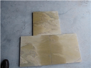 China Shandong Beige Limestone Golden Harvest Bush-Hammered Tiles for Walling