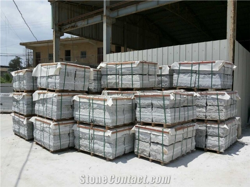 Hand Split & Fine Picked White Granite Pavers Cube Stone,Cobble Stone Exterior Stone