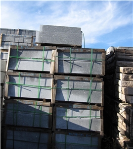 Rough Picked China White Granite Kerbstone Road Stone for Outside Pavers