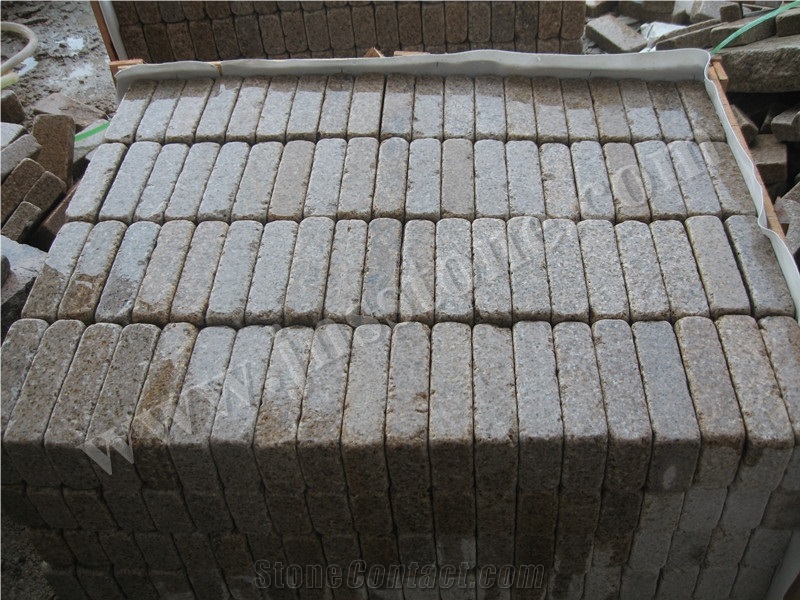 China G682 Yellow Granite Paving Stone / Yellow Granite Paving Stone / Cobble and Cube Stone / Tumbled Yellow Cobble Stone / Walkway Pavers