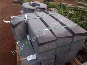 Hainan Black Basalt Curbs Road Side Stone