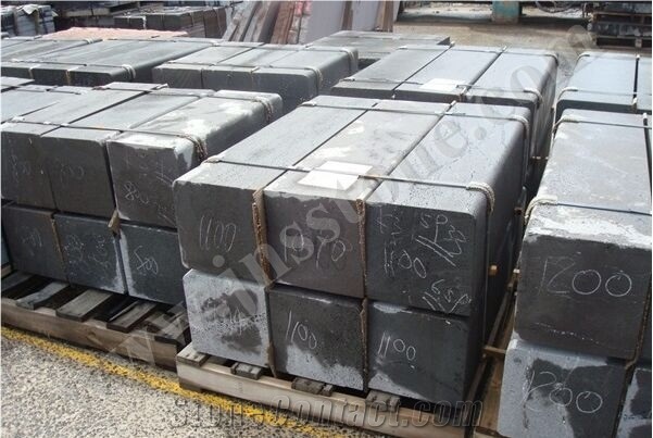 Hainan Black Basalt Kerbstone / Bluestone Kerbstone / China Black Basalt / Road Stone