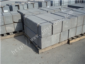 Hainan Grey Basalt Kerbstone/Curbs Road Side Stone