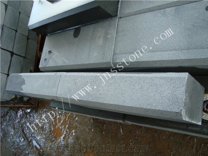 Kerbstone Basalt/Curbs Road Side Stone/ Hainan Grey Basalt Kerbstone