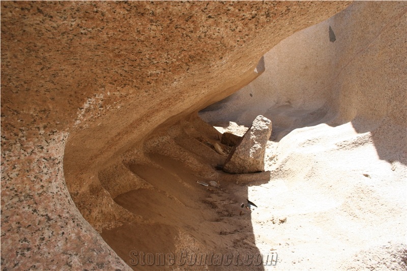 Global Saudi Pink Granite
