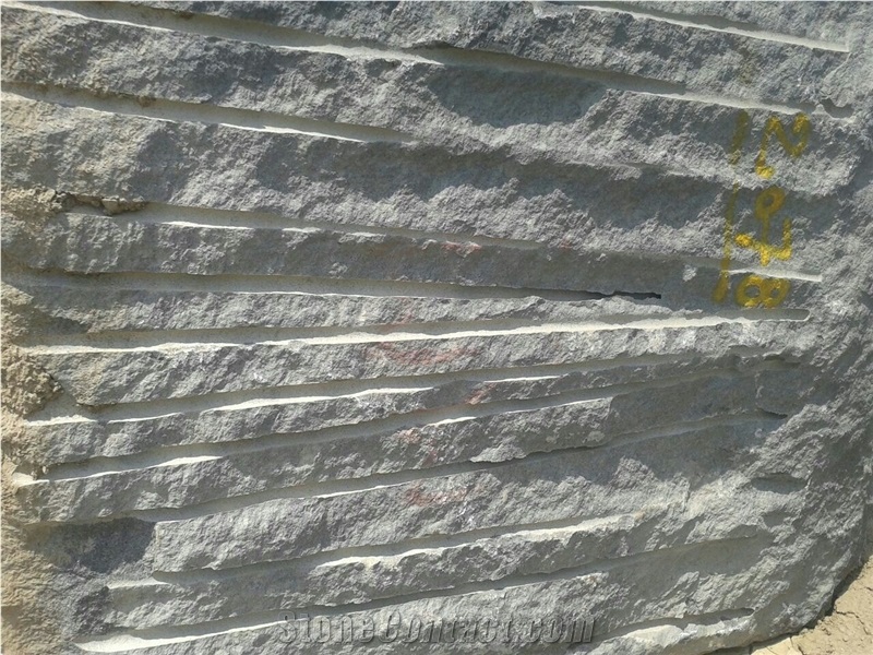 India Granite Rough Blocks-Gangsaw and Mini Gangsaw Size