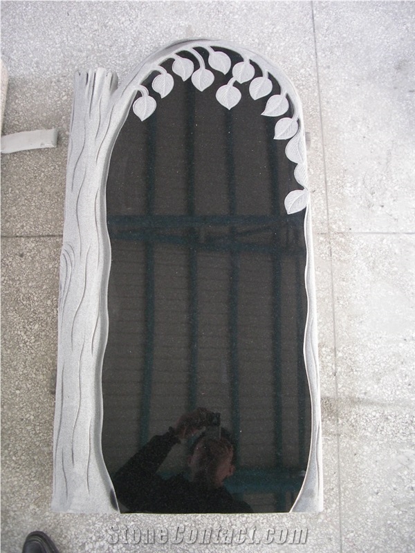 Shanxi Black Granite Monuments Withe Birch Tree Carving, Absolute Black Ruasian Style Engraved Tombstone