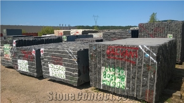 Marron Cohiba Granite Block