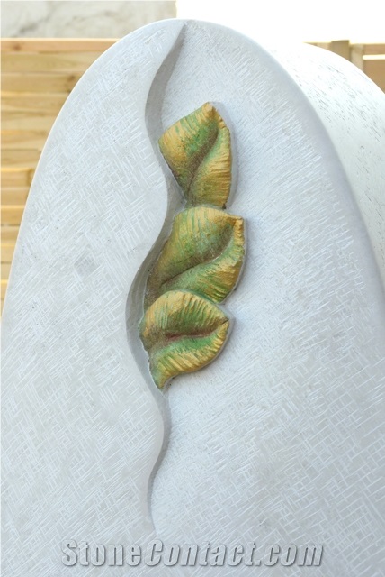 Schoenbrunner Sandstein Carved Custom Design Headstone