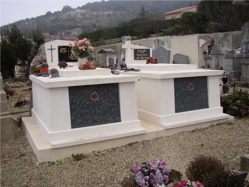 Chapel Design with Pierre De Estaillades Limestone, Beige France Limestone Monument