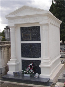 Chapel Design with Pierre De Estaillades Limestone, Beige France Limestone Monument