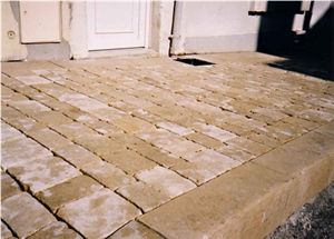 Verger Beige Limestone Sawn Walkway Paver