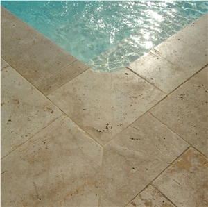 Pierre De Mauzens Margelle Menaurie Antique Pool Coping