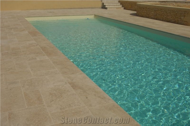 Pierre De Mauzens Margelle Menaurie Antique Pool Coping