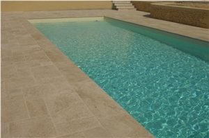 Pierre De Mauzens Margelle Menaurie Antique Pool Coping