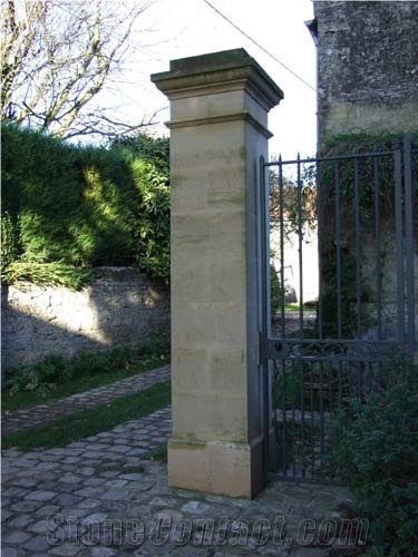Pierre De Creully Gate Pillars, Pierre De Orival Gate Post