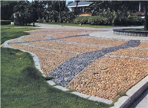 China Yellow Quartzite Pebble Stone On Mesh