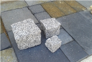 G603 Bergama Grey Granite Cube Stone