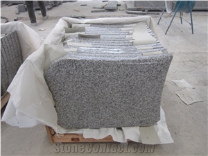China Cheap Popular G623 /Mountain Silver Light Crystal Grey Granite Polished Tombstones,Headstones, Monuments Of Poland Style for Single and Double, European Engraved Cemetery Funeral Gravestone