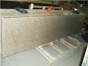 China Yellow G682 Granite Kitchen Countertops /Rusty Yellow/Sunset Gold Granite Cut to Size Countertop for Kitchen, Bar with Full Bullnose, Bevel Edge