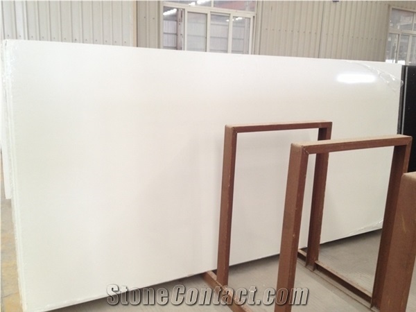 Chinese Cheap Value Pure White Artificial Quartz Polished Big Slabs & Tiles, Engineered Stone Decoration for Wall, Floor in Shippng Mall, Hotels, Silestone, Solid Surface, Bathroom Kitchen Use