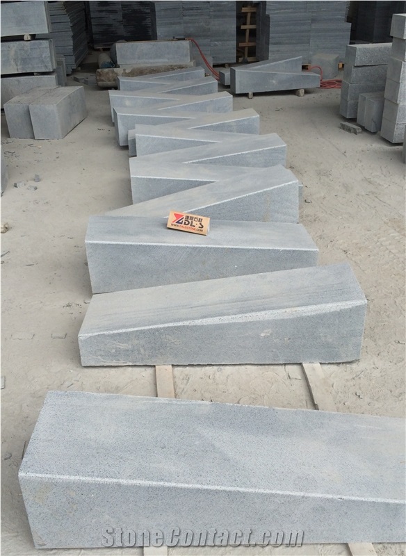 G654 Granite Kerbstone/Kurbstone, China Black Granite Curbs