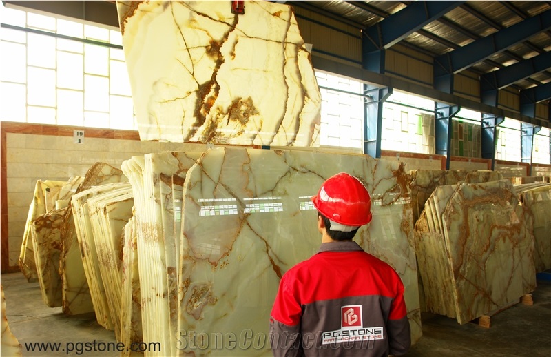 Green Onyx Tiles & Slabs Polished Iran