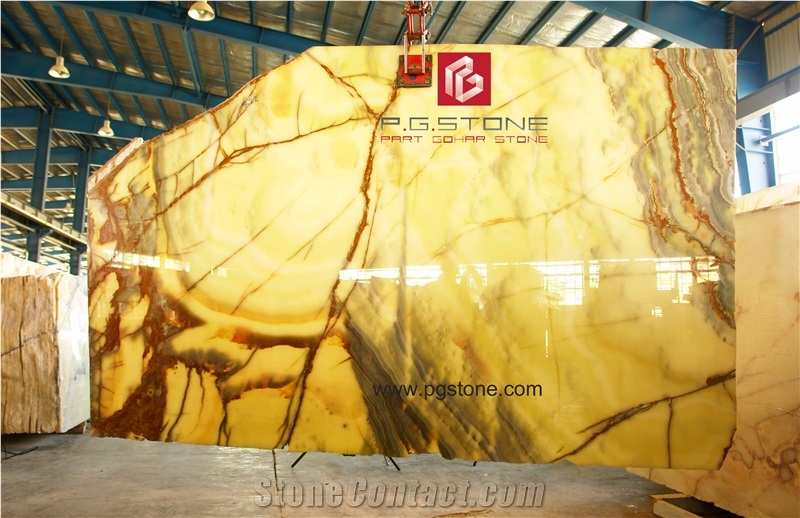 Green Onyx Tiles & Slabs Polished Iran
