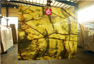 Green Onyx Tiles & Slabs Polished Iran