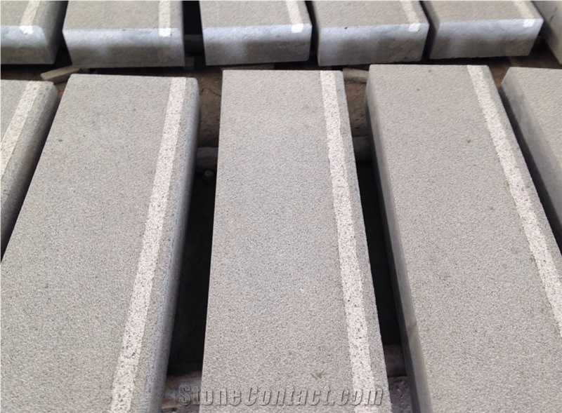 G654, China Dark Grey,Padang dark, Flamed, Steps with G603 Stripe