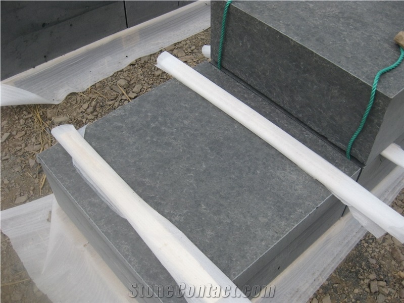 Mongolia Black Eg89 Black Basalt Flamed Covers