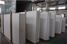 China Elegant White Quartz Stone Countertop with Bright Solid Surface Directly from China Manufacturer at Competitive Pricing Standard Slab Size 3200*1600mm or 3000*1400mm Thickness 12/15/20/25/30mm