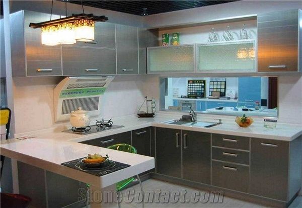 Interior Design with Pure White Quartz Stone Solid Surface Countertop Non-Porous and Easy to Clean and Maintain Directly from China Manufacturer at Good Price Slab Sizes 3000*1400mm and 3200*1600mm