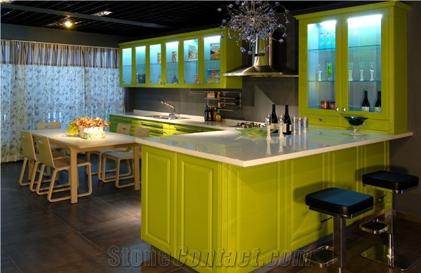 Luxury and Exquisite Design in Solid Color Quartz Countertop Directly from China Manufacturer at Competitive Pricing Standard Slab Size 118*55 and 126*63 More Durable Than Granite Thickness 2/3cm