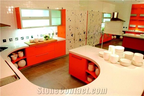 Luxury and Exquisite Design Of China Pure White White Quartz Stone Cpuntertops with Bright Surface for Prefab Countertops Nonporous More Durable Than Granite Countertops Slab Size 3200*1600 or 3000*14