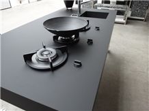 Noble Black Quartz Stone Countertops Solid Surface Non-Porous and Easy to Clean Directly from China Manufacturer with Iso/Nsf Certificate More Durable Than Granite Standard Slab Size 118*55 and 126*63