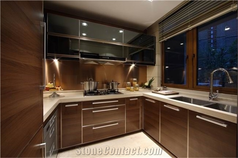 Pure White Cut to Size Quartz Stone Solid Surface Countertop with Bright Surface Non-Porous Standard Sizes 126 *63 and 118 *55 with Competitive Price and Quality More Durable Than Granite