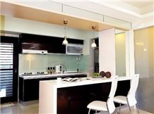 Pure White Man-Made Corian Stone Countertop for Kitchen Use Non-Porous Directly from China Manufacturer More Durable Than Granite Standard Slab Size 11855 and 12663 with Thickness 20/30mm, White Quart