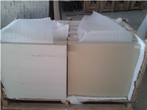 Quartz Stone Countertop Beige Color Of Marble Imitation with Bright Solid Surface