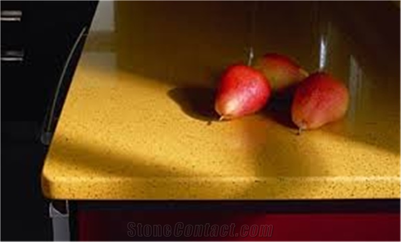 Wholesale China Solid Color Cut to Size Quartz Stone Countertop with Bright Surface Non-Porous Standard Sizes 126 *63 and 118 *55 with Competitive Price and Quality More Durable Than Granite
